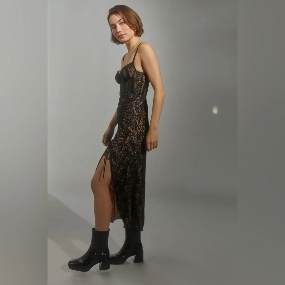 URBAN OUTFITTERS Angelica Corset Midi Dress Black Lace Front Slit Size Small - Picture 2 of 13